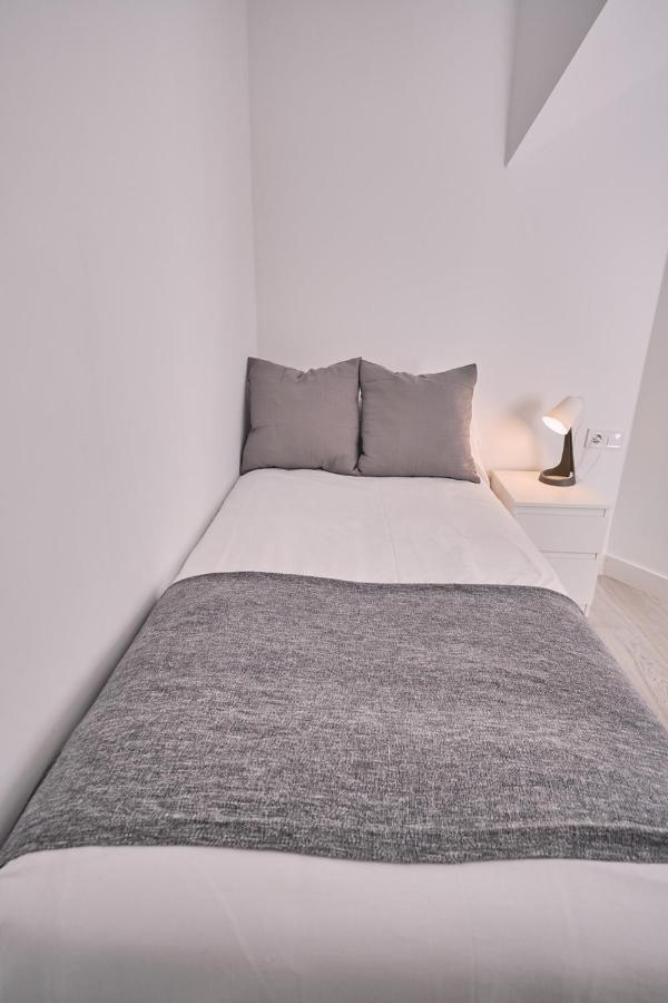 Dada Coliving & Rooms By Serendipia Turismo Сантьяго-де-Компостела Екстер'єр фото