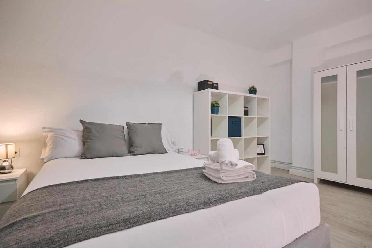 Dada Coliving & Rooms By Serendipia Turismo Сантьяго-де-Компостела Екстер'єр фото